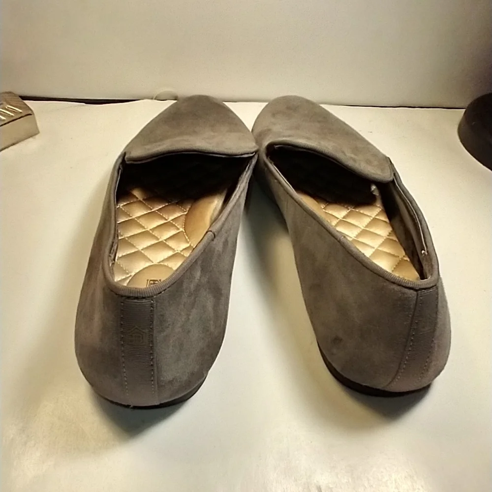 Birdies The Starling Gray Suede Leather Slip On Loafers Shoes Women's sz 9.